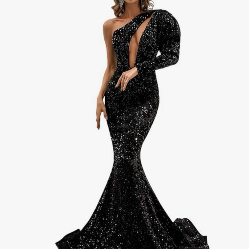 Black Sequence Long Gown - image 1